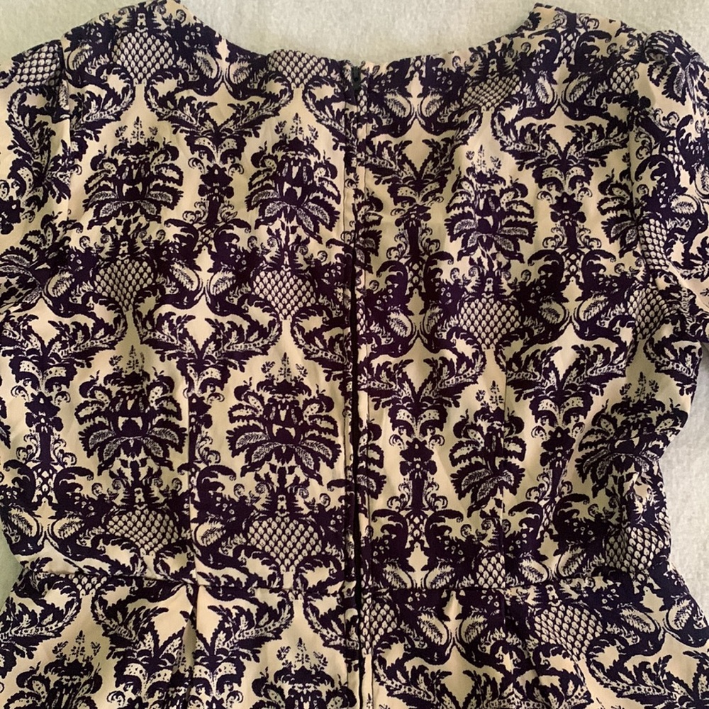 Alta dress for sale very cool purple flowers - Picture 3 of 4